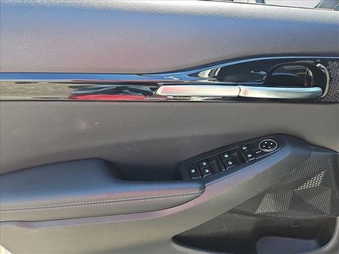 Used 2024 Kia Seltos S FWD image 9