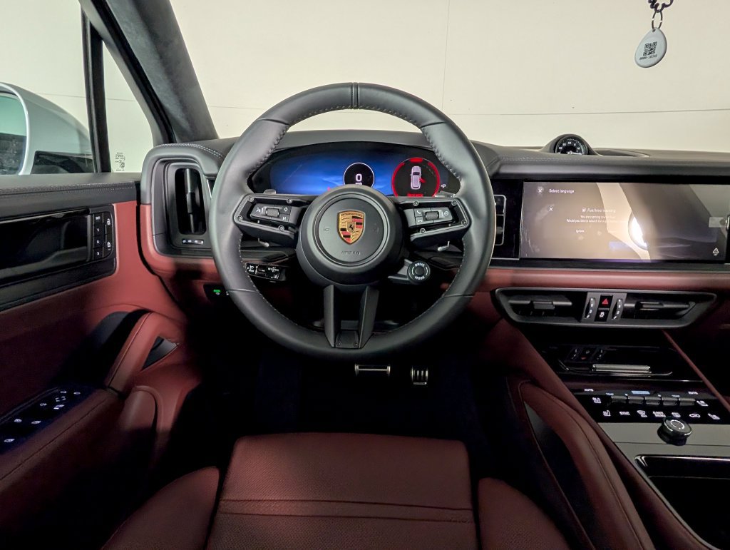 New 2026 Porsche Cayenne GTS AWD/4WD image 21