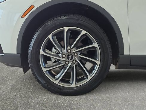 Used 2023 Lincoln Corsair AWD w/ Equipment Group 101A image 32