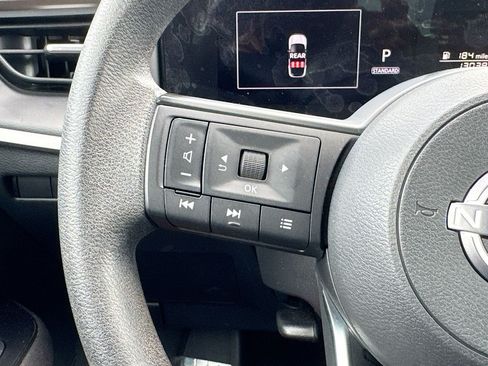 Used 2025 Nissan Kicks S FWD image 21