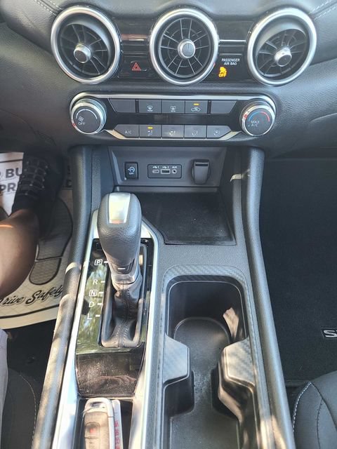 Used 2025 Nissan Sentra SV FWD image 29
