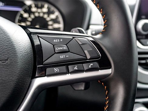 Used 2025 Nissan Altima 2.5 SR image 20