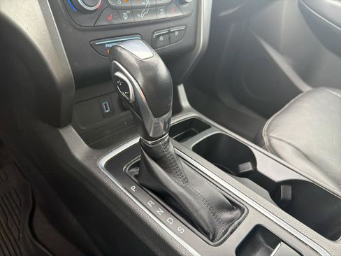 Used 2018 Ford Escape SEL w/ Ford Safe & Smart Package AWD/4WD image 25