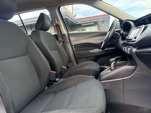 Used 2023 Nissan Kicks S image 13