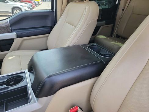 Used 2017 Ford F250 Lariat w/ Lariat Ultimate Package image 20