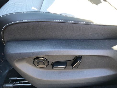 New 2026 Volkswagen Tiguan SE R-Line AWD/4WD image 14