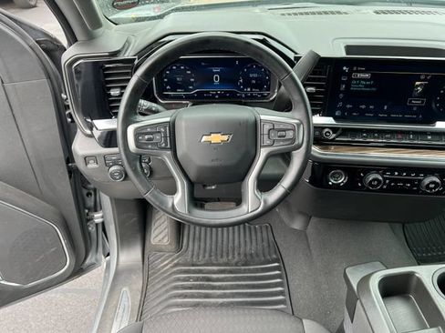Certified 2023 Chevrolet Silverado 1500 LT AWD/4WD image 13