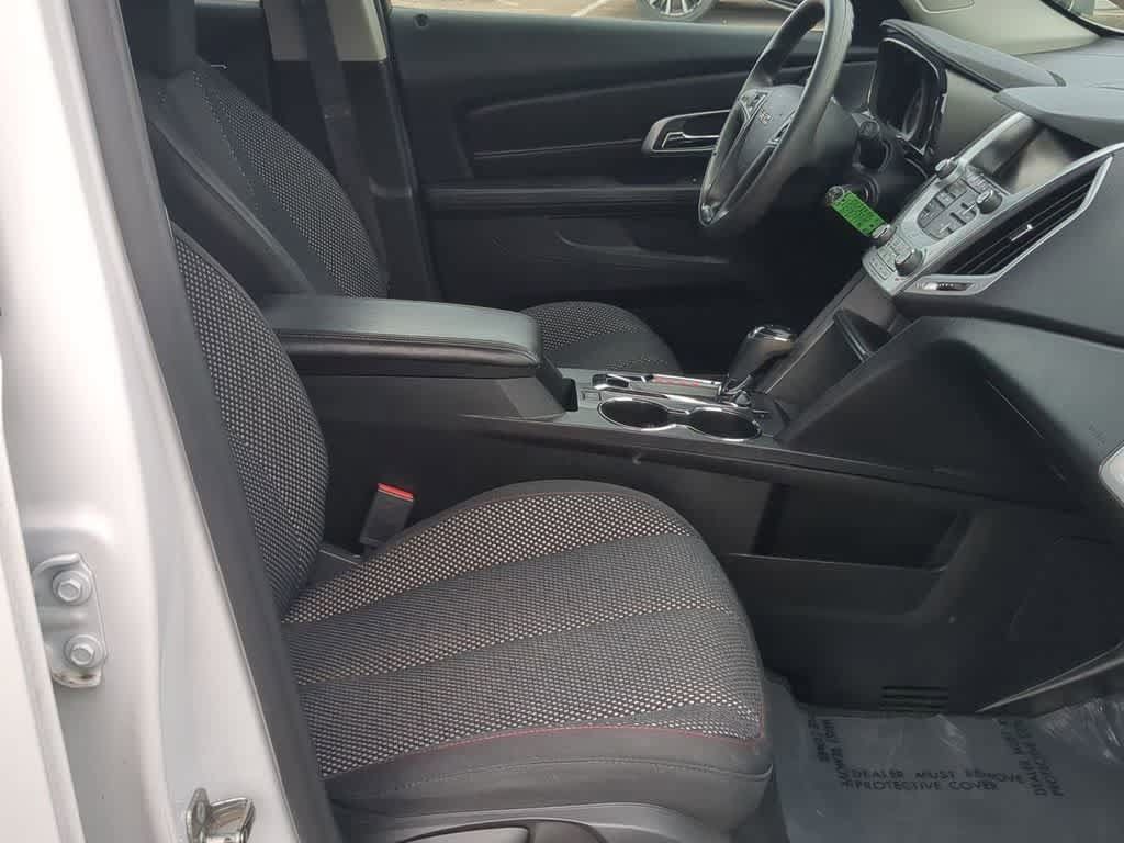 Used 2017 GMC Terrain SLE FWD image 20