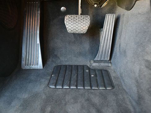 Used 2011 BMW Z4 sDrive30i w/ Premium Pkg image 20