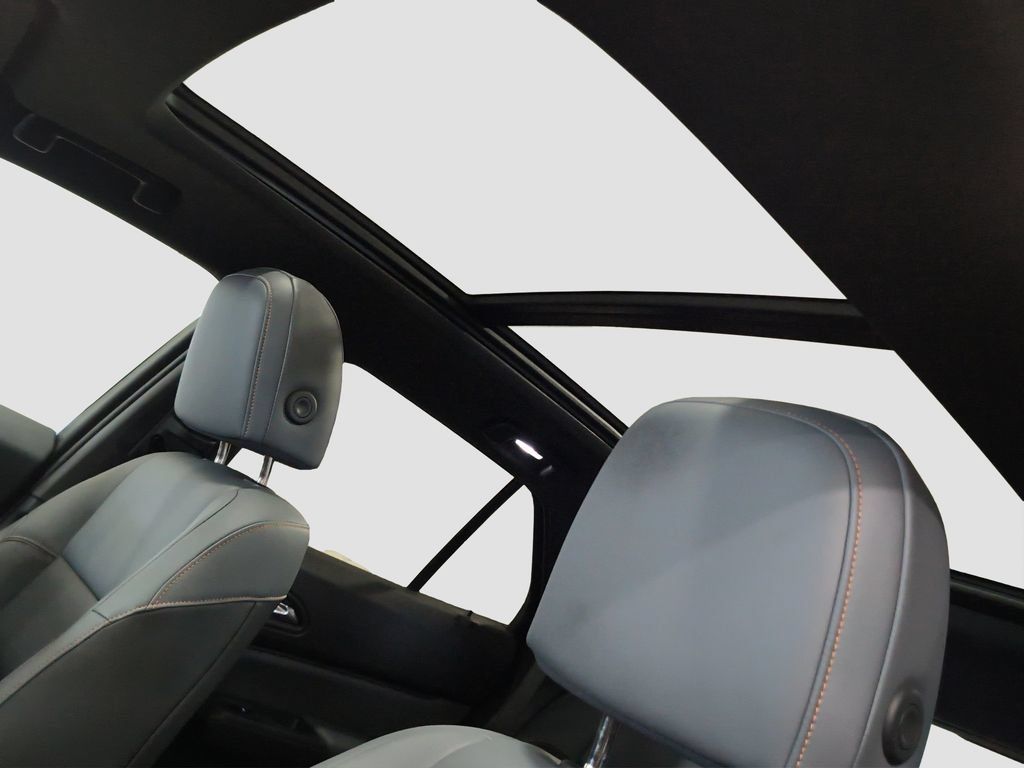 Used 2024 Honda Prologue Touring image 11