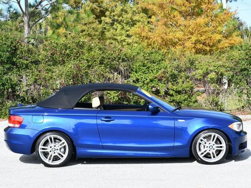 Used 2013 BMW 135i Convertible image 41