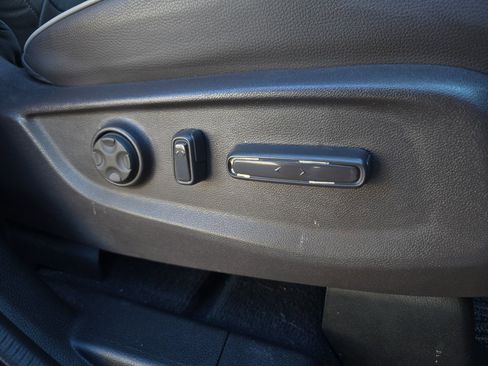 Used 2023 Honda Odyssey Elite image 25