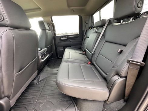 New 2026 GMC Sierra 2500 SLT image 23