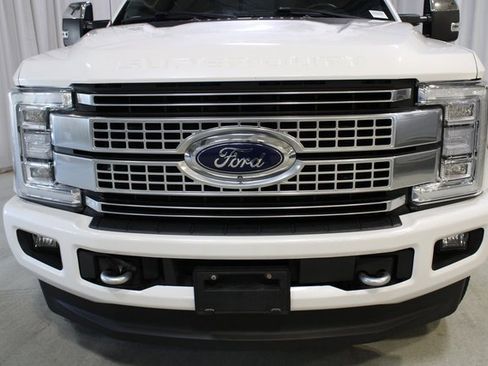 Used 2018 Ford F350 Platinum w/ Platinum Ultimate Package image 33