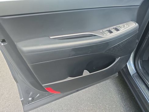 Certified 2025 Hyundai Palisade SE AWD/4WD image 10