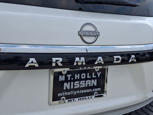 Certified 2023 Nissan Armada Platinum w/ Cargo Package AWD/4WD image 30