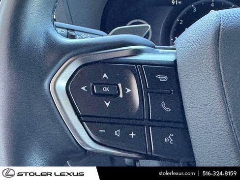 Used 2025 Lexus GX 550 w/ Accessory Package (2T) AWD/4WD image 30