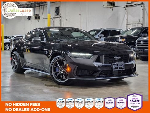 Used 2025 Ford Mustang Dark Horse RWD image 1