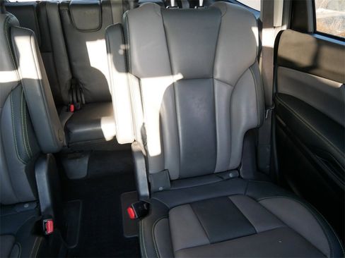 Certified 2024 Subaru Ascent Onyx Edition image 14