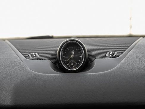 Used 2019 Maserati Levante image 35