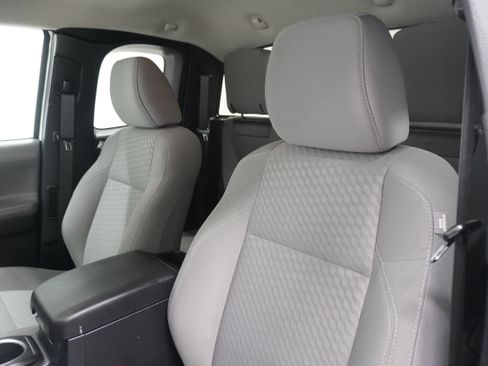 Used 2022 Toyota Tacoma SR w/ SX Package RWD image 10