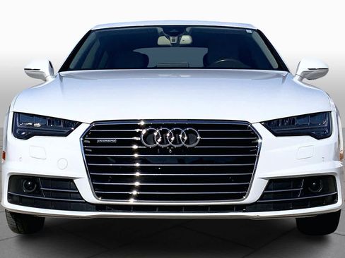 Used 2017 Audi A7 3.0T Premium Plus w/ Comfort Seating Package image 4