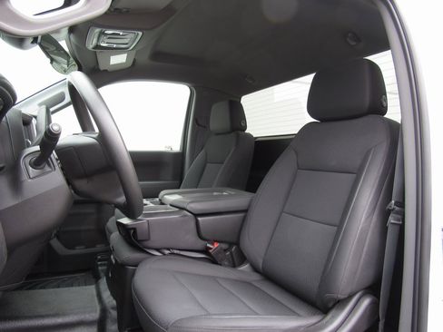 Used 2023 Chevrolet Silverado 1500 W/T w/ WT Value Package image 10