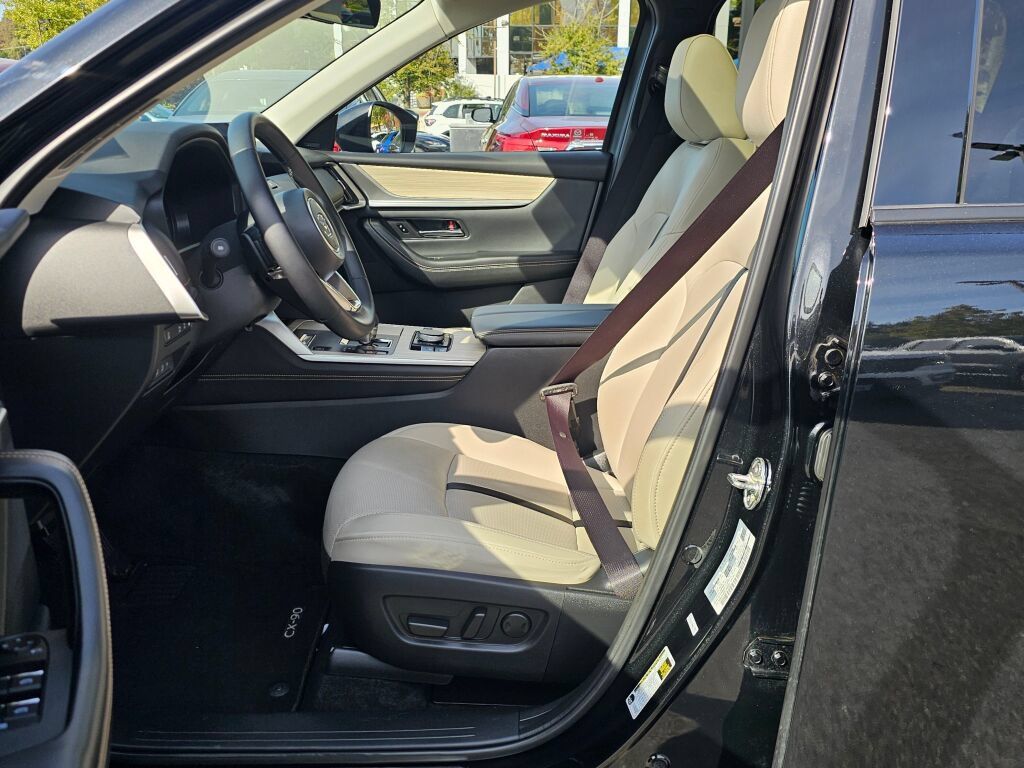 Certified 2025 MAZDA CX-90 Plug-In Hybrid w/Premium Sport AWD/4WD image 24