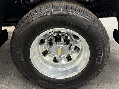 New 2026 Chevrolet Silverado 3500 LT image 11