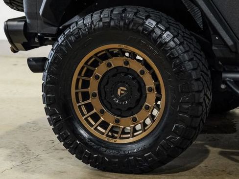 Used 2024 Jeep Wrangler Unlimited Rubicon w/ Technology Group AWD/4WD image 88