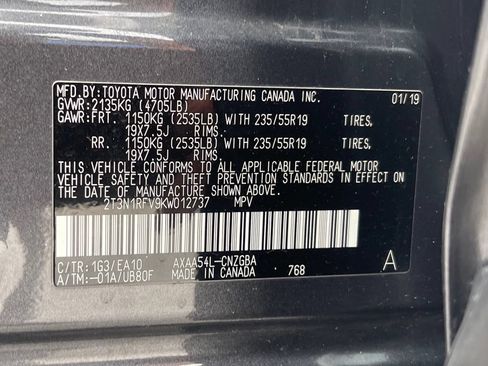 Used 2019 Toyota RAV4 Limited AWD/4WD image 13