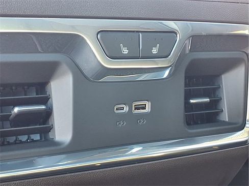 Certified 2026 GMC Sierra 1500 Denali image 23