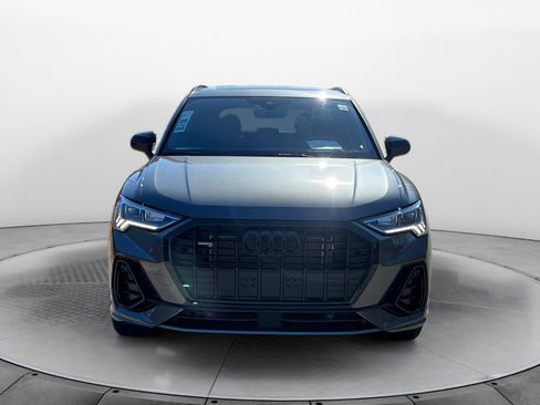 Certified 2025 Audi Q3 2.0T Premium Plus w/ Premium Plus Package image 2