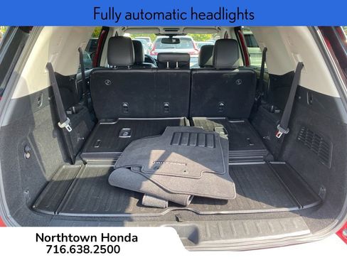 Used 2022 Nissan Pathfinder SL w/ SL Black Package image 14