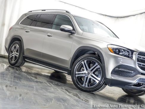 Used 2020 Mercedes-Benz GLS 450 4MATIC image 4