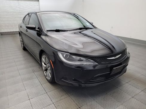 Used 2015 Chrysler 200 S w/ Navigation & Sound Group I FWD image 13