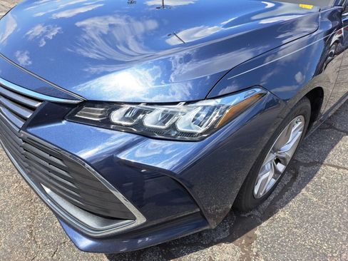 Used 2019 Toyota Avalon XLE w/ Moonroof Package FWD image 27