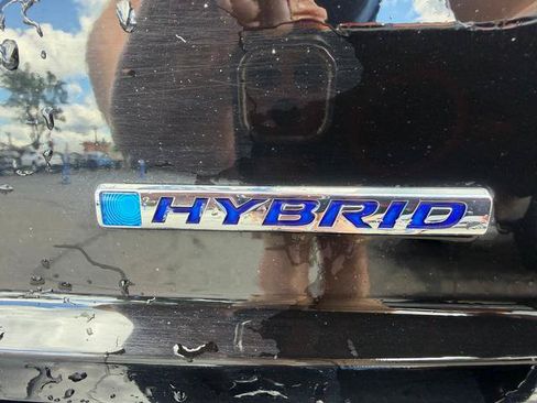 Used 2025 Honda Civic FWD Hybrid Sedan image 9