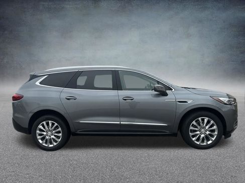 Used 2020 Buick Enclave Essence w/ Sound and Sites Package image 7