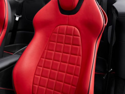 Used 2024 Ferrari Roma Spider image 45