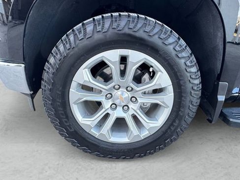 Used 2024 Chevrolet Silverado 1500 LTZ image 23