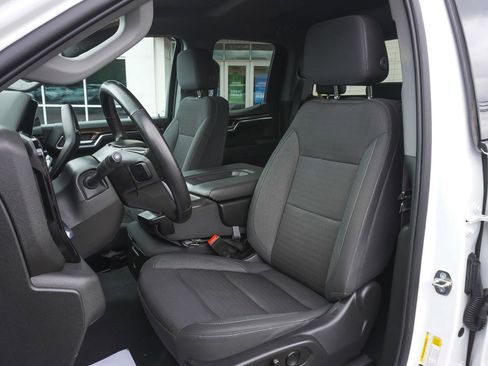 Used 2023 GMC Sierra 1500 Elevation w/ X31 Off-Road Package AWD/4WD image 17