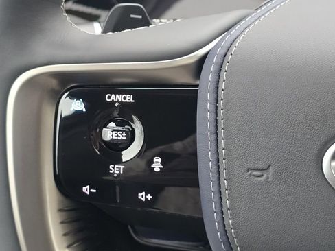 New 2026 INFINITI QX80 SPORT image 34