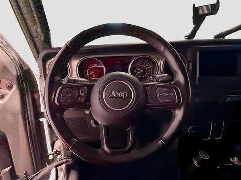 Used 2021 Jeep Wrangler Unlimited Sport AWD/4WD image 12