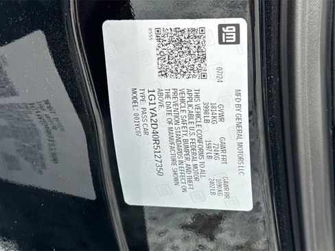 Used 2024 Chevrolet Corvette Stingray Coupe w/ 1LT image 25