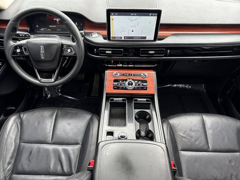 Used 2023 Lincoln Aviator Reserve w/ Equipment Group 201A RWD image 12