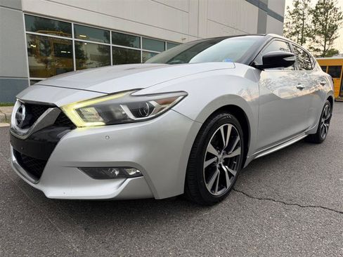 Used 2016 Nissan Maxima Platinum FWD image 2