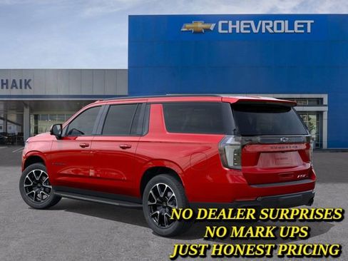 New 2026 Chevrolet Suburban RST w/ Comfort Package image 2
