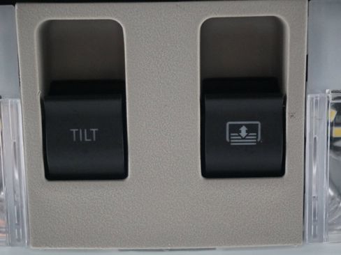 Used 2014 Ford Edge Sport w/ Driver Entry Package image 20