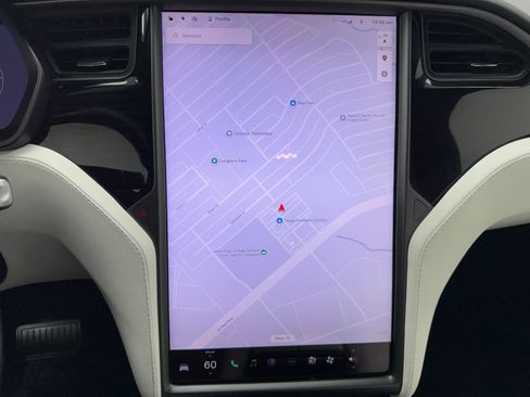 Used 2021 Tesla Model X Long Range AWD/4WD image 31